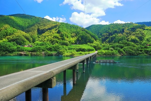 日本のことば事典「四国地方」