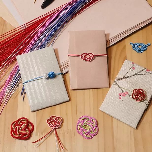 [Asakusa, Tokyo] Would you like to make a Christmas wreath using the traditional Japanese decorative string "Mizuhiki"?