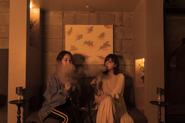 【도쿄도 시부야】 모닥불이 있는 시샤 카페에서 여행의 피로를 풀어준다