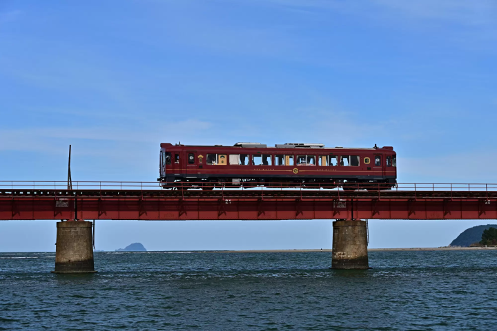 【2023】不只是軍港！海之京都舞鶴美到讓你後悔不多待一天的景點介紹