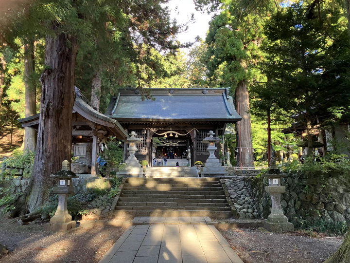 【야마나시·가와구치코】 조용히 마음을 깨끗하게 하고 싶은 사람에게. 가와구치 아사마 신사