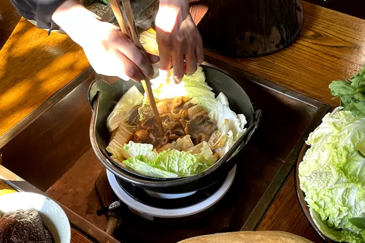 【효고】단바의 일품, 사슴 고기, 멧돼지 고기(보단 냄비)를 즐길 수 있는 지비에 요리점 4선!