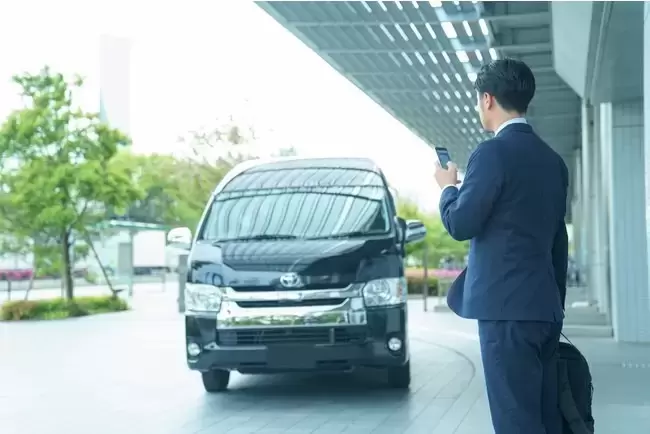 Riding Taxis in Japan: The 5 Best Apps to Grab a Cab