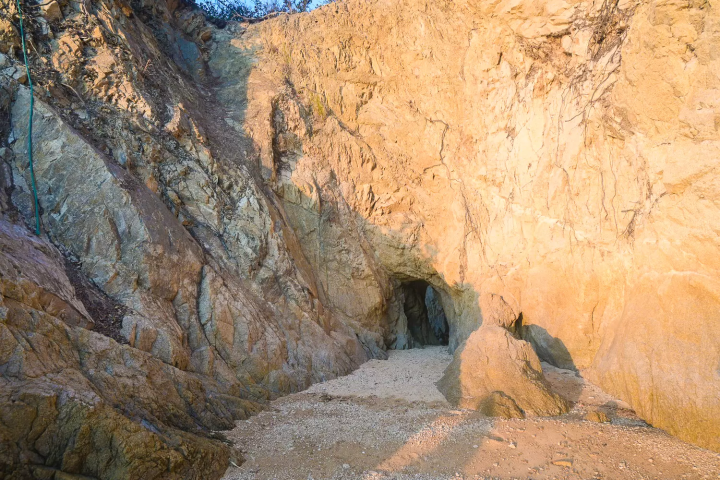 เต็มไปด้วยเสน่ห์ของเกาะอันห่างไกลแห่งเซโตะอุจิ! รายงานที่พัก "GLAMPROOK Shimanami" (อาคารโรงแรม)