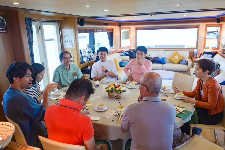 游览“岛波海道”！享受濑户内海的豪华游轮和豪华美食