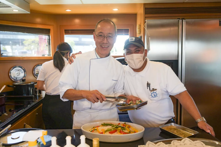 游览“岛波海道”！享受濑户内海的豪华游轮和豪华美食