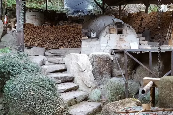 미슐랭 그린 가이드 2 별의 '행복위 가마'의 그림 첨부 체험과 국제 도자기 페스티벌 미노 '24×미노야키의 새로운 '야키모노' 사업