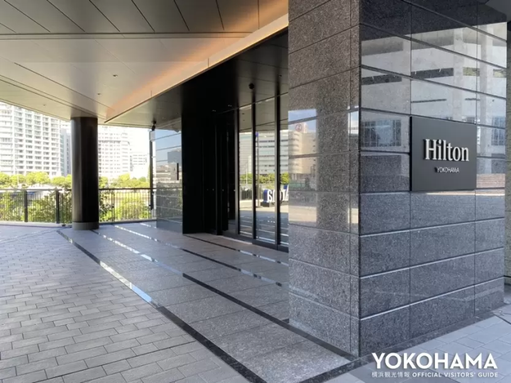 橫濱希爾頓飯店入口 