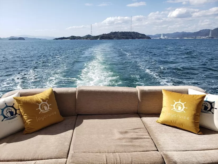 오미시마발・토끼를 만날 수 있는 치유의 섬 「오쿠노시마」를 호화 크루저로 방문!