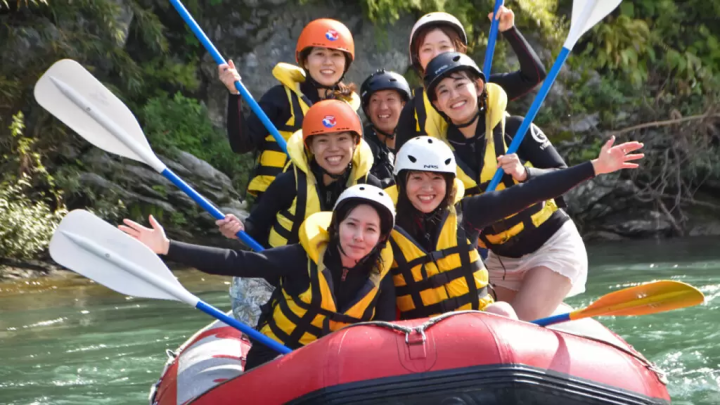 Ams House & Friends 在長瀞漂流