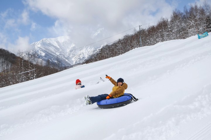 HAKUBAVALLEY 【与家人一起享受冬天】在长野县大町市的滑雪场首次亮相！