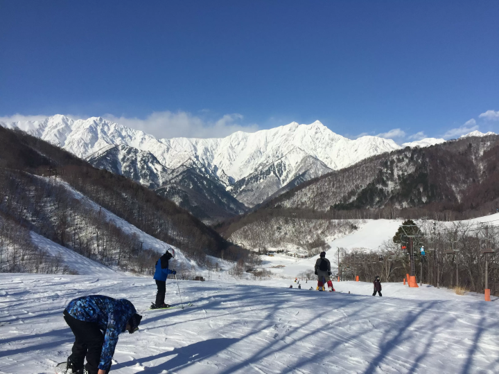 HAKUBAVALLEY 【与家人一起享受冬天】在长野县大町市的滑雪场首次亮相！