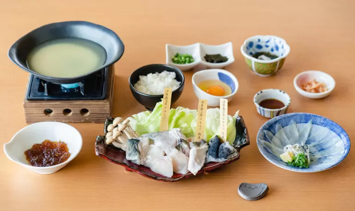 ▲“淡路岛三年虎河豚”河豚火锅套餐