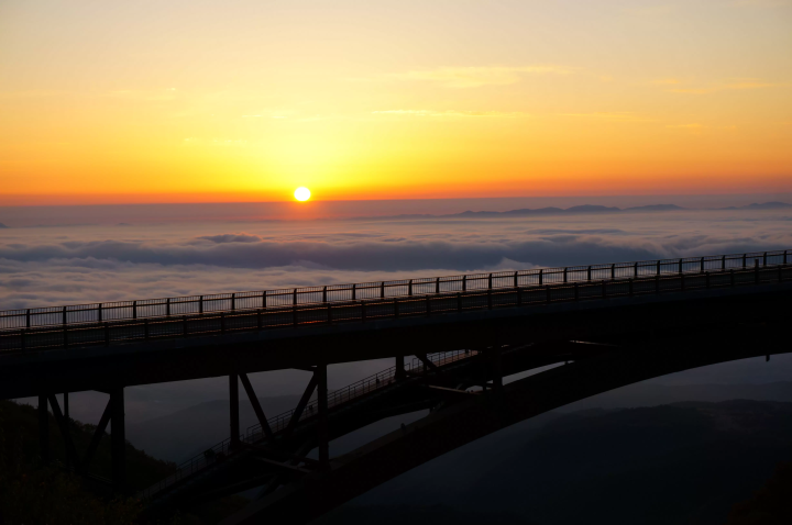 [90 minutes from Tokyo] From classics to hidden gems! 3 spots for autumn leaves in Fukushima City