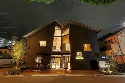 Can you enjoy sake while taking a footbath?! Introducing recommended spots at Yuda Onsen!!