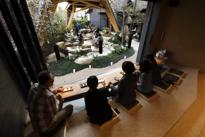 Can you enjoy sake while taking a footbath?! Introducing recommended spots at Yuda Onsen!!