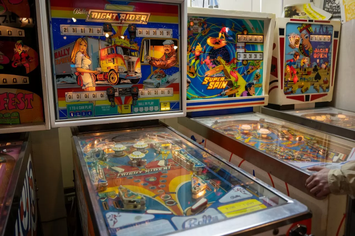 Shibamata, A Retro Town Bursting with Nostalgic Charm and Tranquil Nature