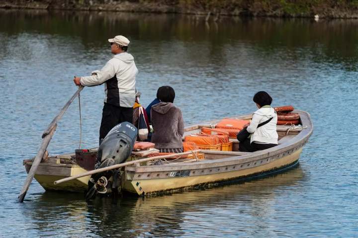 Shibamata, A Retro Town Bursting with Nostalgic Charm and Tranquil Nature