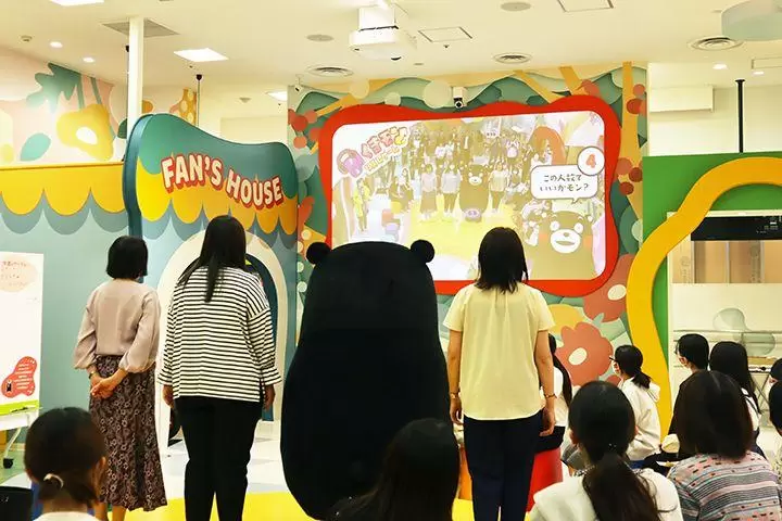 You can meet Kumamon every day. Kumamon Square has reopened!