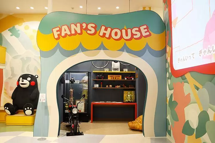 You can meet Kumamon every day. Kumamon Square has reopened!