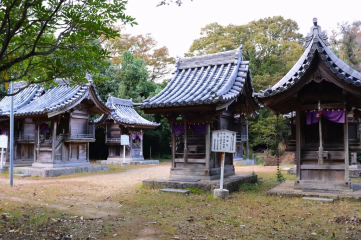 [姬路市] 在拥有2000多年历史、俯瞰姬路城的广峰神社接受权力。