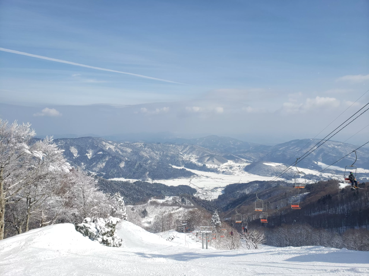 大阪、京都、神户附近可以享受天然雪的滑雪场【神锅高原】