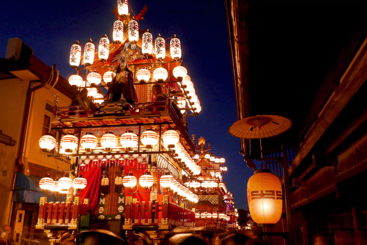 [Held on October 9th and 10th] The highlight is the gorgeous floats! Learn more about the traditional autumn Takayama Festival
