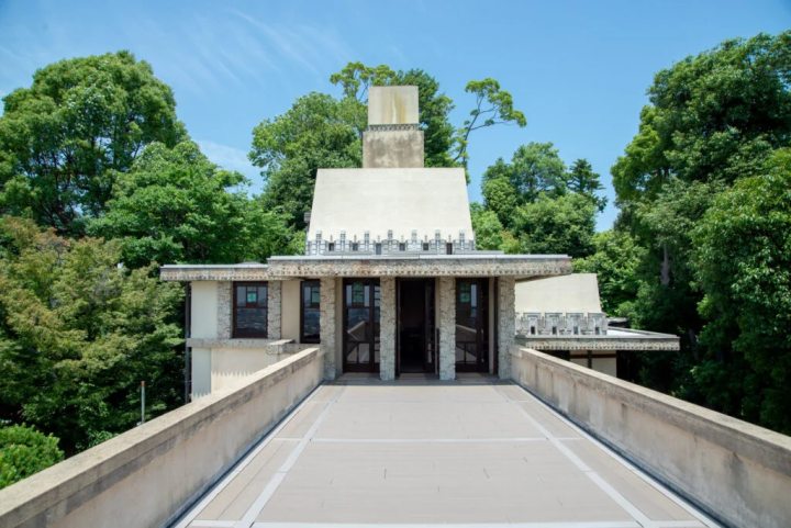 【고베시】 일본에 현존하는 귀중한 프랭크 로이드 라이트 건축은 최고의 사진 빛나는 장소