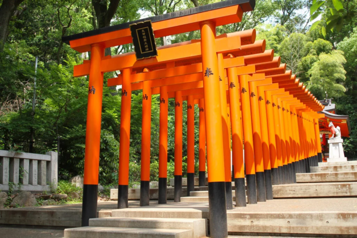 【神戶】祈求姻緣最靈驗的景點「生田神社」顏值最高的御朱印、人氣品牌聯名的孩童御守
