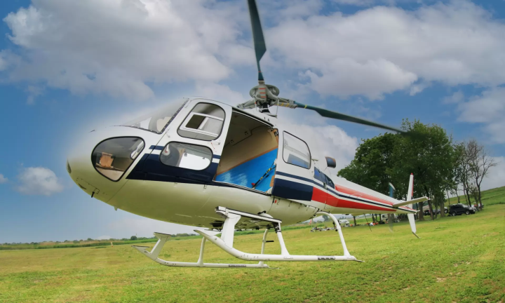 実際に搭乗する機体とは異なります 