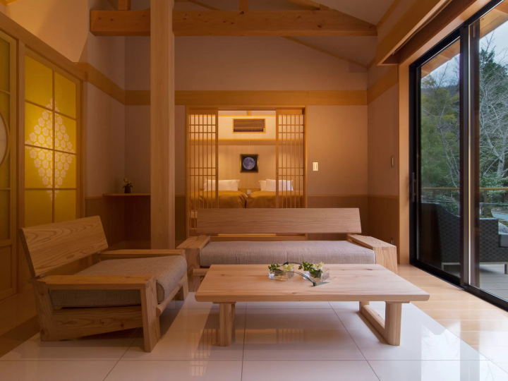 Introducing the limited 6 rooms of Tsukiyomi-no-za