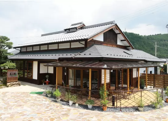 A Day Trip from Kyoto! Enjoy the Nature, Gourmet and Activities in Ritto City, Shiga