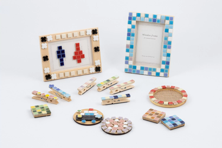 Experience a Versatile World of Clay and Ceramics in Tokoname, the city of pottery! Tile art, Shiny Clay Ball Workshop, and visiting the "Tile Museum"