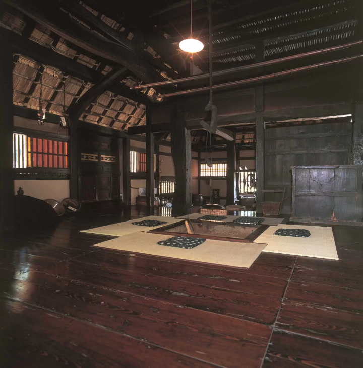 東尋坊など観光スポット多数！福井県坂井市までお得に行くなら？時間や料金を徹底比較