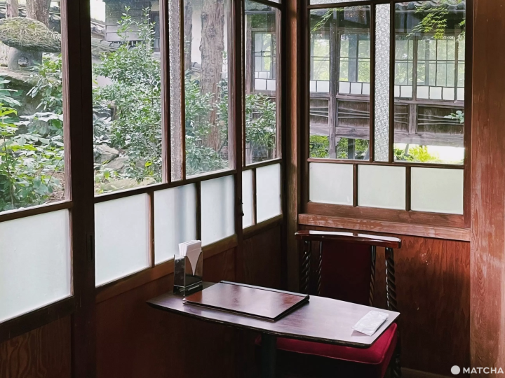 【長野】佇立於松本山間裡的百年建築 大正浪漫純喫茶「カメノヤ別 館」