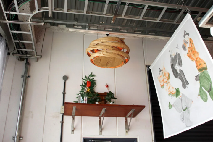 입구에 있는 신선 