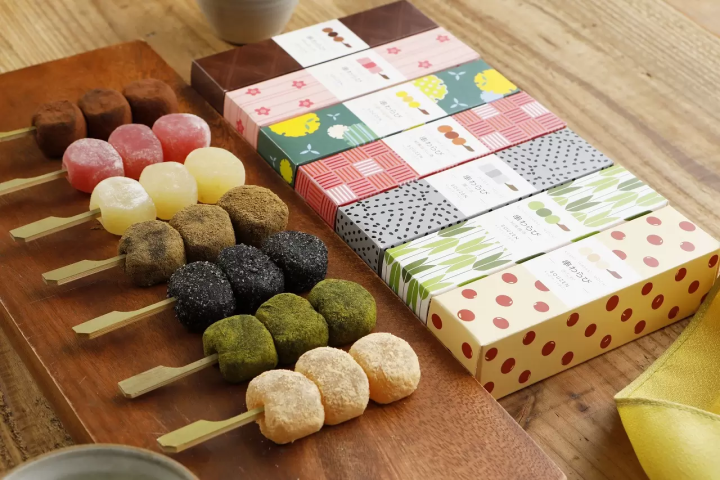 Kyoto Confectionery: 20 Japanese Sweets Like Works of Art