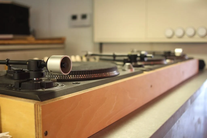 조리장 부근에 완비되어 있는 DJ기재 