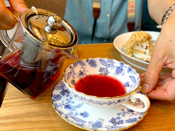 The set drink was herbal tea "Wild Berry Hibiscus"!