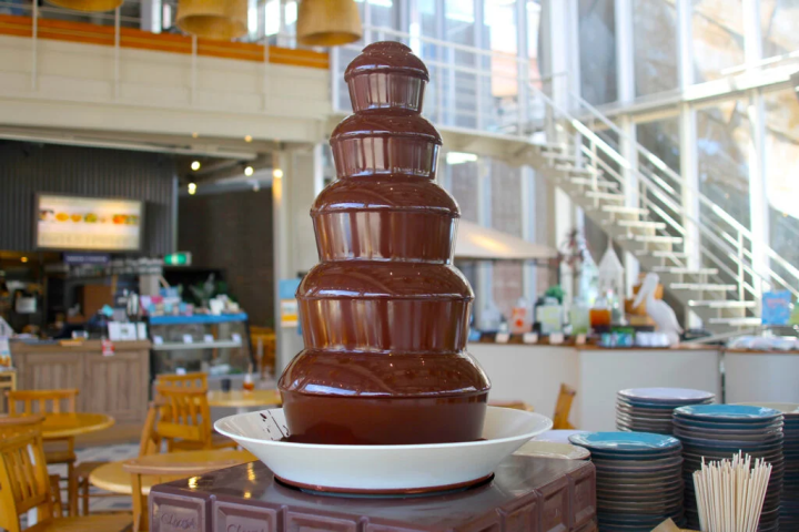 [神戶市] 在海邊的麵包店咖啡廳享用自製麵包自助餐和新鮮義大利麵