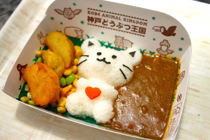 There are also children's menu items made with Tsushima Wildcat rice, such as "Kids Curry" (780 yen) 