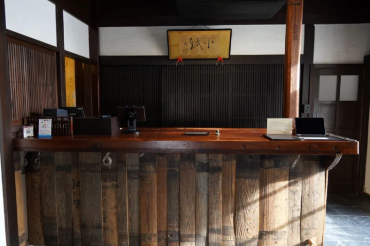 [丹波市]在丹波名酒厂“西山酒造”体验清酒和发酵文化，与艺术品相遇