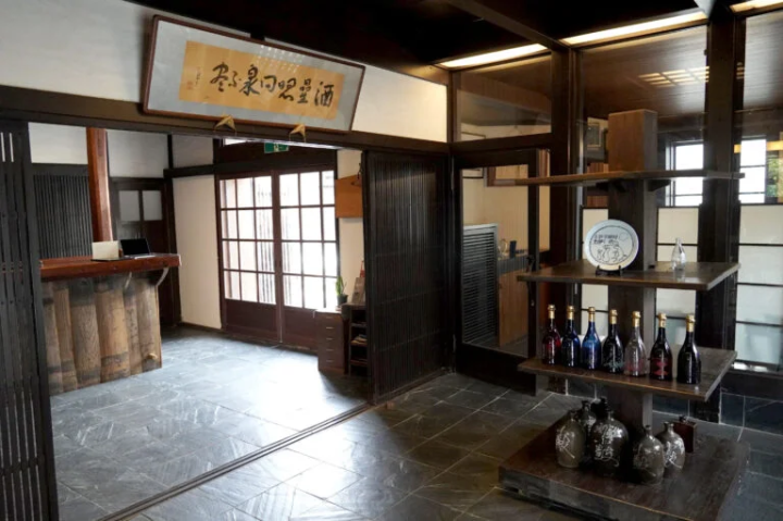 [丹波市]在丹波名酒厂“西山酒造”体验清酒和发酵文化，与艺术品相遇