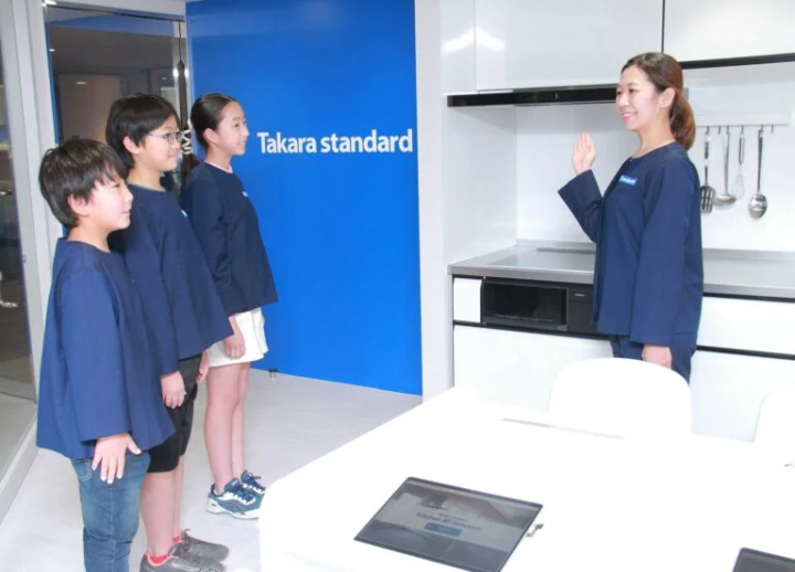 "Kitchen Renovation Center"