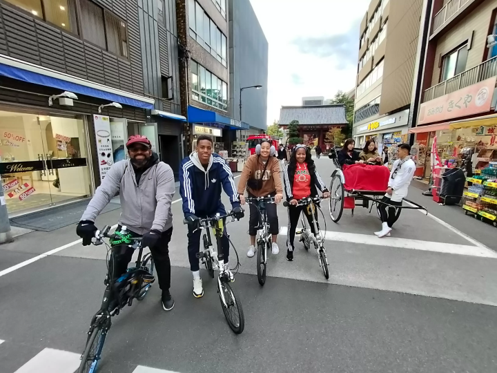 도쿄 시타마치의 사이클링 투어