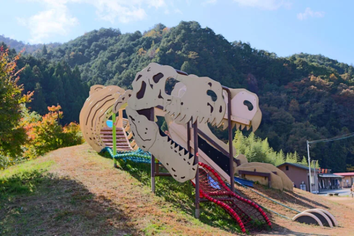 [丹波市] 1.1億年前的地層映入眼簾！