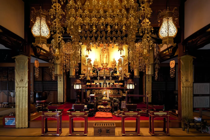 [群马县富冈市] 龙光寺，富冈制丝厂女工的安息地