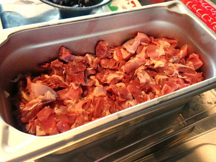 ไก่ยี่ห้อ ไก่ซัทสึมะจิรัน