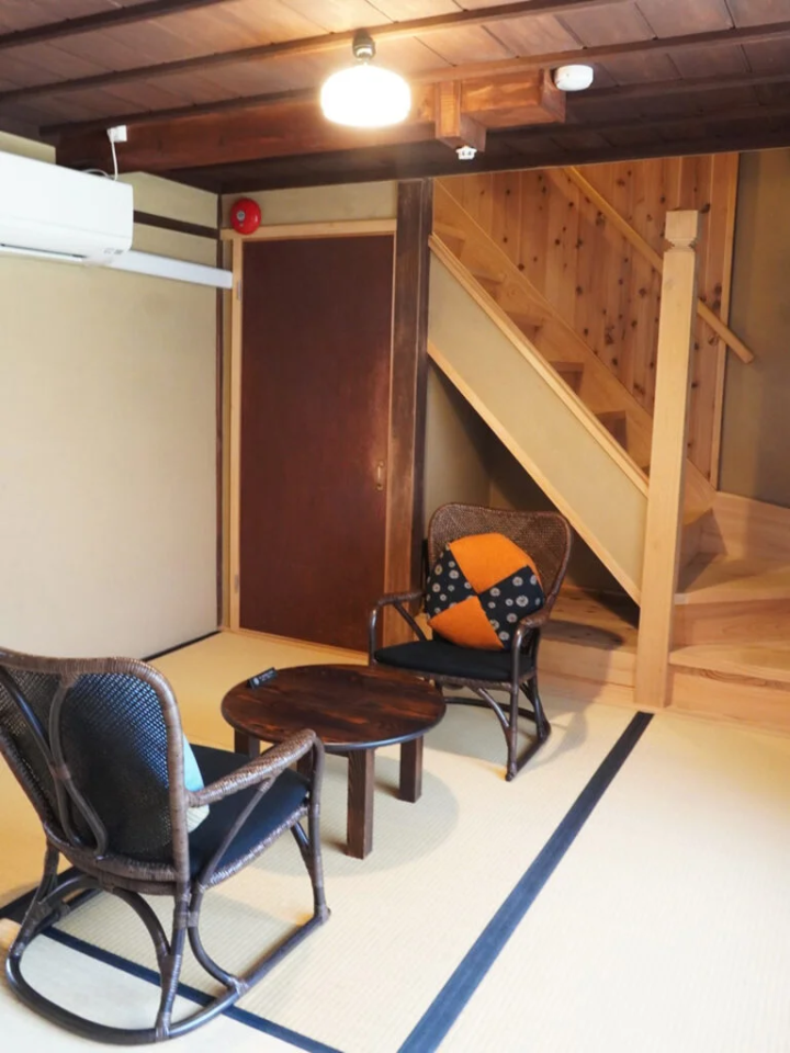 ห้องเล็กสไตล์ญี่ปุ่นชั้น 1 