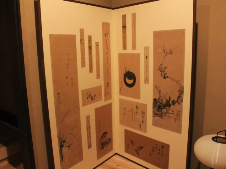 ฉากพับที่เข้ากับบรรยากาศ 